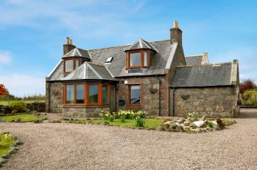 Property for Auction in Scotland - Whistlebrae Farmhouse, Banchory Devenick, Aberdeen, Aberdeenshire AB12 5YJ