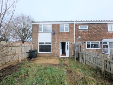 Property for Auction in South West - 70 Islandsmead, Swindon, Wiltshire SN3 3TF