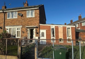 Property for Auction in London - 14 Haynes Gardens, Thorne, Doncaster, South Yorkshire, DN8 5HW