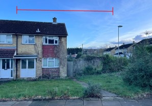 Property for Auction in London - 39 Langdale Road, Dunstable, Bedfordshire, LU6 3NR