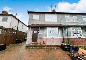 Property for Auction in London - 39 Glebe Lane, Maidstone, Kent, ME16 9BB