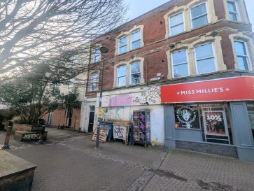 Property for Auction in South West - Flat 2, 79 East Street, Bedminster, Bristol BS3 4EX