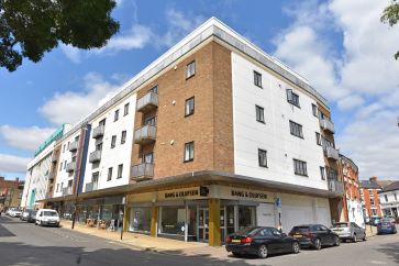 Property for Auction in Northamptonshire - Flat 16, Theatre Court, Derngate, Northampton, Northamptonshire NN1 1TY