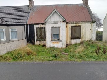 Property for Auction in Scotland - 2 Muneroy Cottage, Southend, Campbeltown, Argyll PA28 6RW