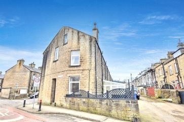 Property for Auction in West Yorkshire - 1 Bridge Road, Sutton-in-Craven, North Yorkshire BD20 7ES