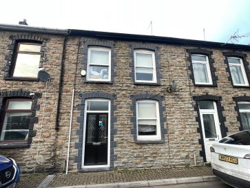 Property for Auction in Wales - 15 Syphon Street, Porth CF39 9SE