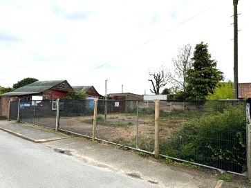 Property for Auction in East Anglia - Spinners Lane Garage, Spinners Lane, Swaffham, Norfolk PE37 7LR