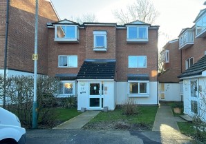 Property for Auction in London - 37 Harkness Close, Romford, Essex, RM3 9NX