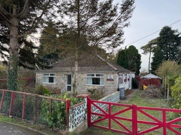 Property for Auction in East Anglia - 129 High Road, Tilney Cum Islington, King&apos;s Lynn, Norfolk PE34 3BH