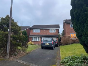 Property for Auction in North West - 16 Abbot Meadow, Penwortham, Preston, Lancashire PR1 9JX