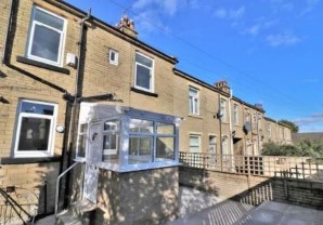 Property for Auction in London - 39 Mark Street, Bradford, West Yorkshire, BD5 8AX