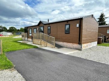 Property for Auction in Scotland - 17 Findhorn Park, Mundole, Forres IV36 2AD