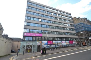 Property for Auction in Scotland - Apartment 4/10, 87 Bath Street, Glasgow G2 2EE