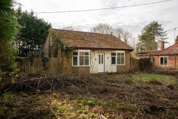 Property for Auction in East Anglia - 5 Cook Road, Holme Hale, Thetford, Norfolk IP25 7DJ