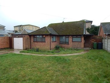 Property for Auction in East Anglia - 1 Shadingfield Close, Great Yarmouth, Norfolk NR30 3JQ